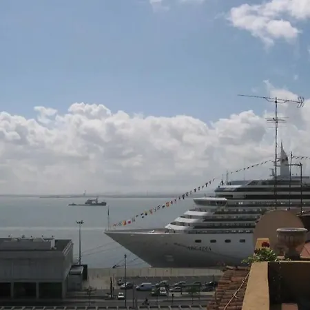 아파트 Gorgeous River View In Alfama *